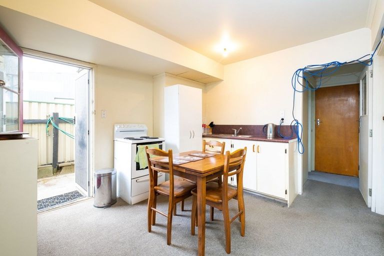 Photo of property in 1a Hornsey Road, Bluff Hill, Napier, 4110