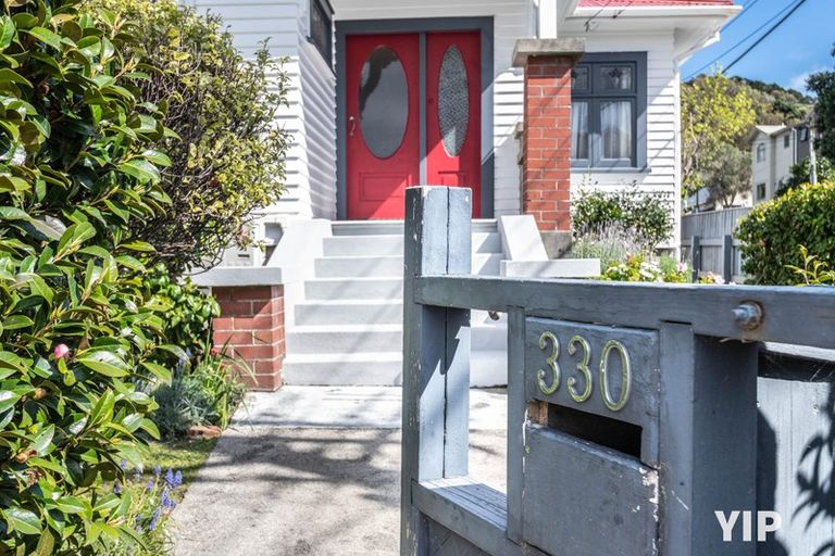 Photo of property in 330 Adelaide Road, Newtown, Wellington, 6021
