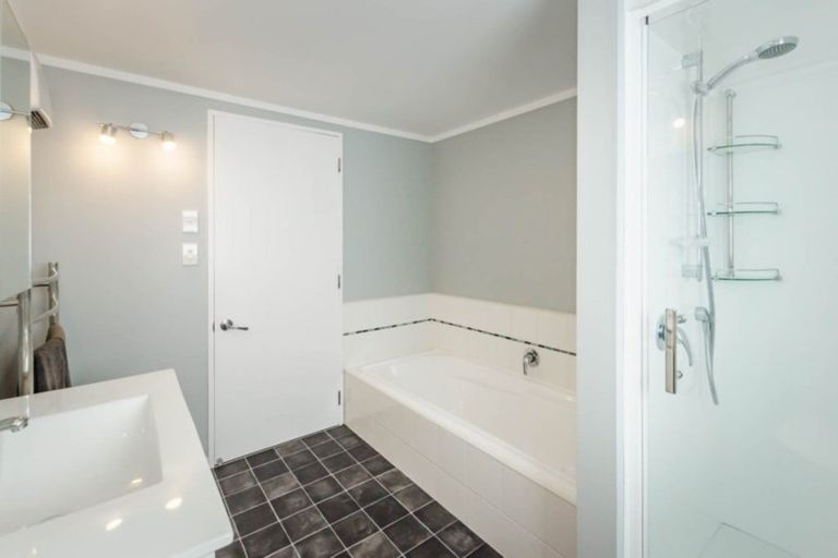 Photo of property in 13 Walton Road, Paraparaumu Beach, Paraparaumu, 5032