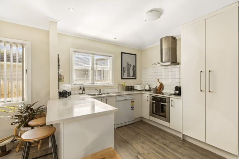 Photo of property in 1/29 Cosgrave Road, Papakura, 2110