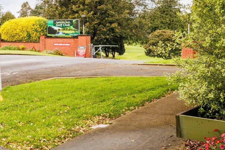 Photo of property in 1 Belmont Place, Terrace End, Palmerston North, 4410