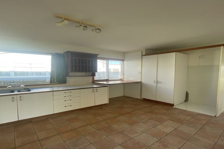 Photo of property in 95 Mackworth Street, Woolston, Christchurch, 8062