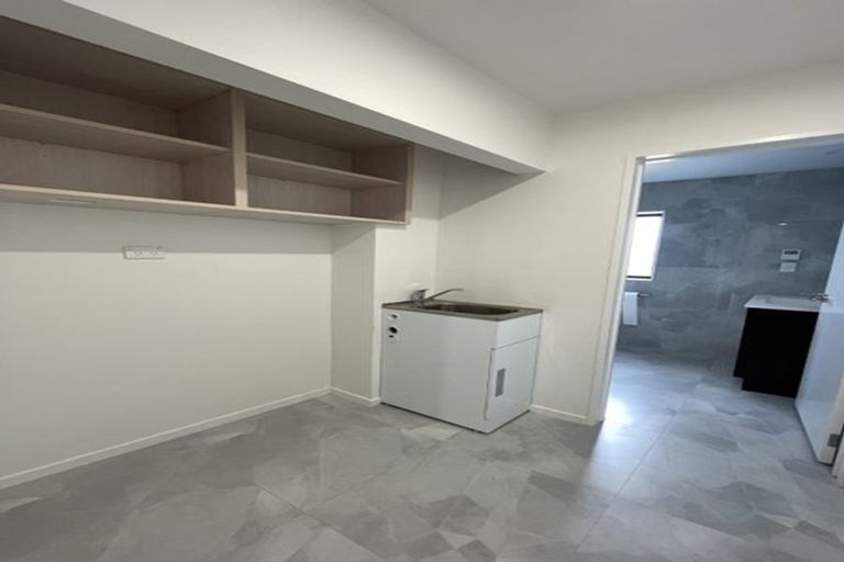 Photo of property in 11d Manuwai Road, Torbay, Auckland, 0630