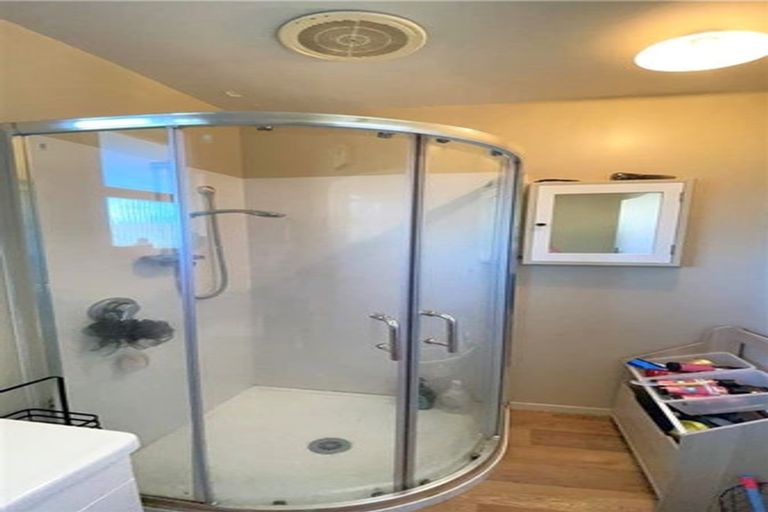 Photo of property in 8/3 Shearer Avenue, Papanui, Christchurch, 8052