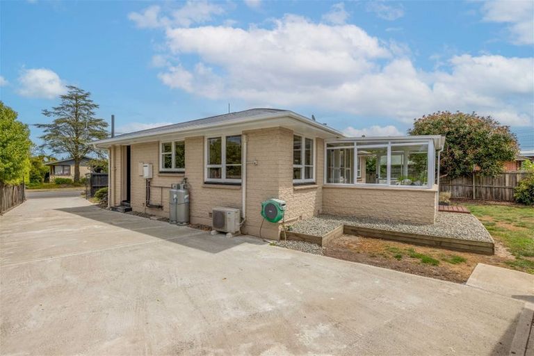 Photo of property in 18 Kilburn Street, Bishopdale, Christchurch, 8053