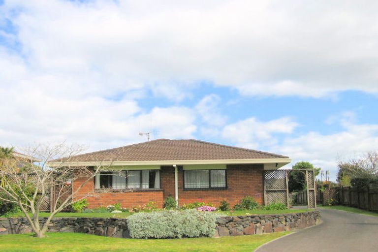 Photo of property in 144 Dickson Road, Papamoa Beach, Papamoa, 3118