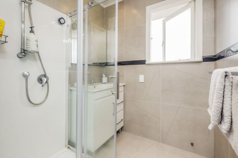 Photo of property in 20 Rembrandt Place, Opaheke, Papakura, 2113