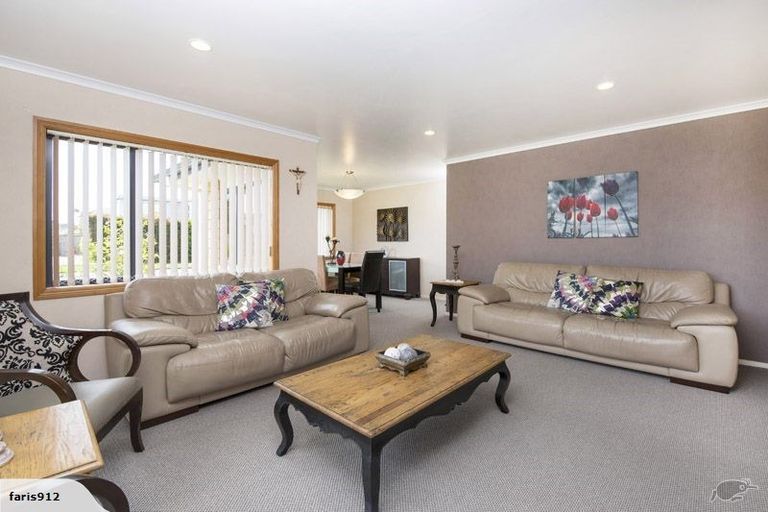 Photo of property in 109 Wayne Francis Drive, Flat Bush, Auckland, 2016