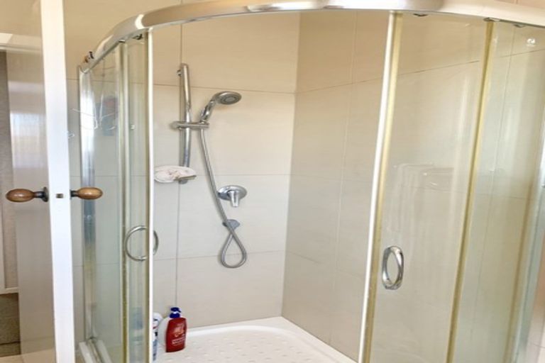 Photo of property in 5/5 Aratonga Avenue, Greenlane, Auckland, 1051