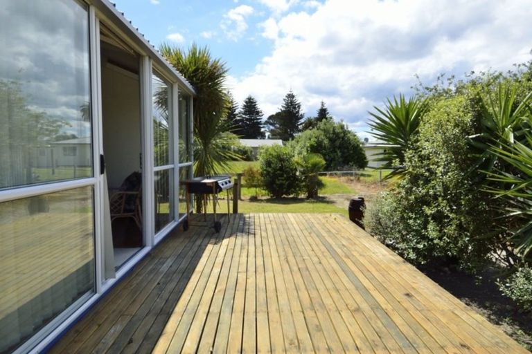 Photo of property in 86a Fortescue Street, Mahia, 4198
