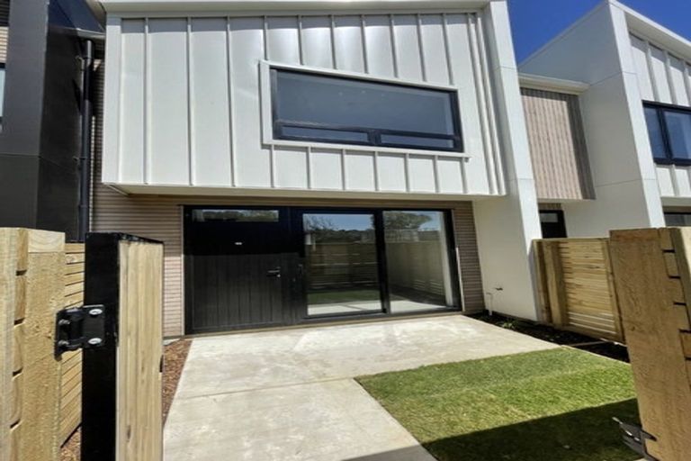 Photo of property in 13 Fancourt Street, Karori, Wellington, 6012