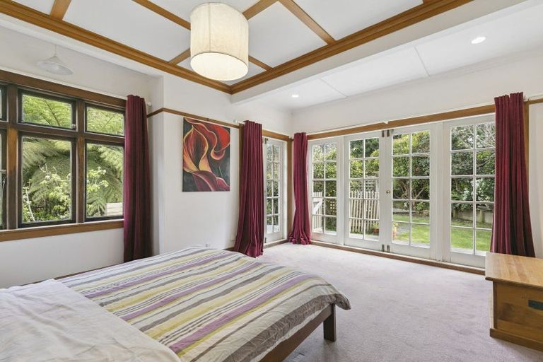 Photo of property in 67 Highbury Road, Highbury, Wellington, 6012