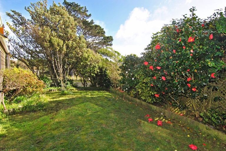 Photo of property in 60 Cunliffe Street, Churton Park, Wellington, 6037