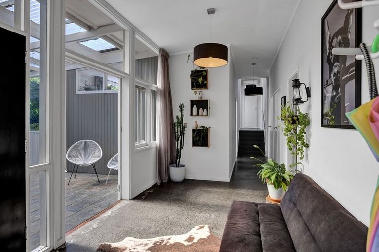 Photo of property in 59 Doralto Road, Frankleigh Park, New Plymouth, 4310