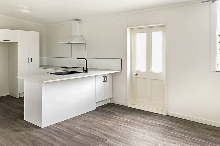 Photo of property in 23a Salisbury Avenue, Terrace End, Palmerston North, 4410