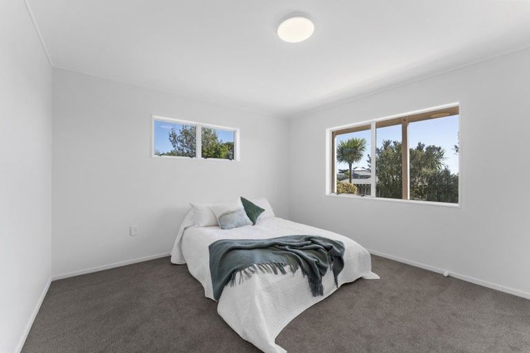 Photo of property in 18 Kitchener Street, Te Horo Beach, Otaki, 5581