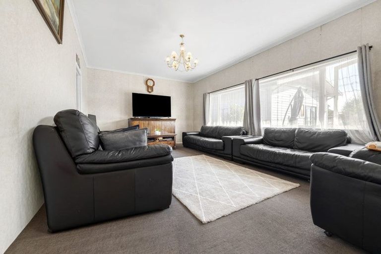 Photo of property in 3b Fulton Crescent, Otara, Auckland, 2023