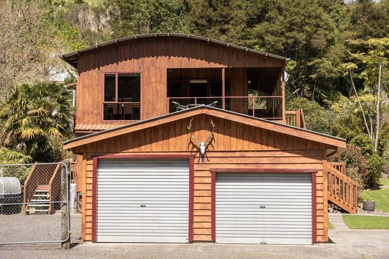 Photo of property in 26 Tapu Coroglen Road, Tapu, Thames, 3575