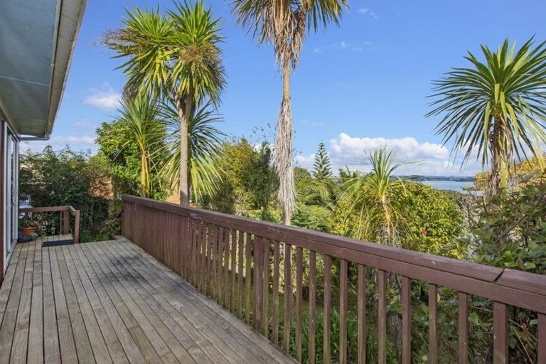 Photo of property in 68 West View Crescent, Onerahi, Whangarei, 0110
