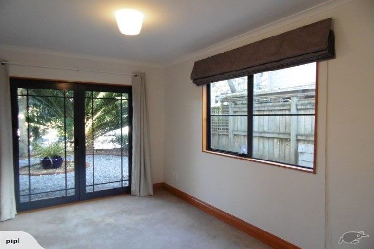 Photo of property in 14 Pascoe Avenue, Paremata, Porirua, 5026