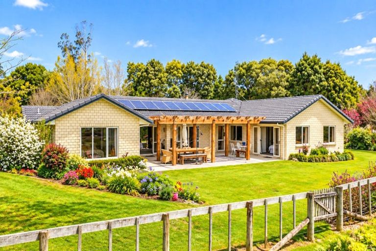 Photo of property in 17 Orchard Road, Te Kauwhata, 3782