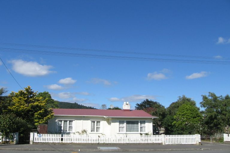 Photo of property in 109 Martin Street, Wallaceville, Upper Hutt, 5018