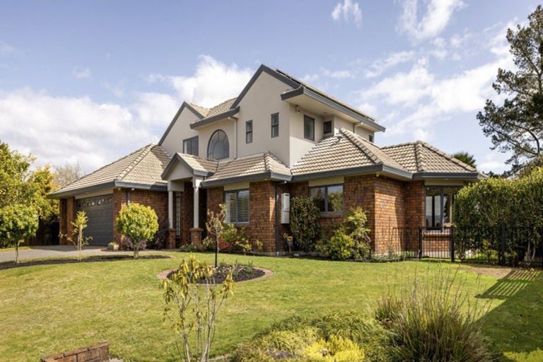 Photo of property in 19 Stableford Drive, Pyes Pa, Tauranga, 3112