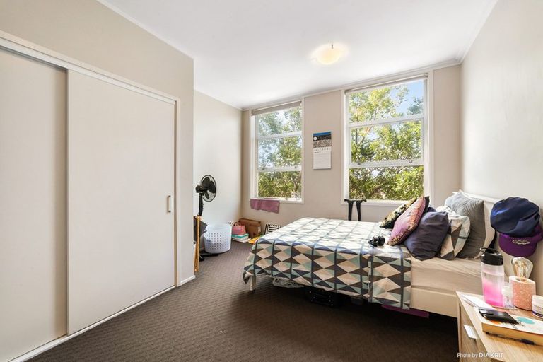Photo of property in Molesworth House, 9/101a Molesworth Street, Thorndon, Wellington, 6011