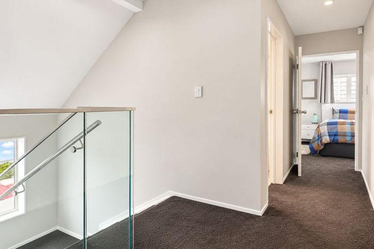 Photo of property in 17b Station Road, Takanini, 2112