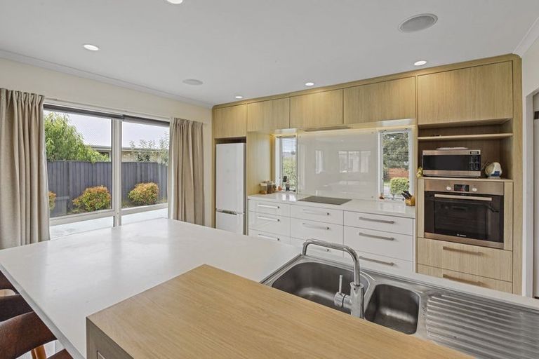 Photo of property in 55 Oakwood Drive, Rangiora, 7400