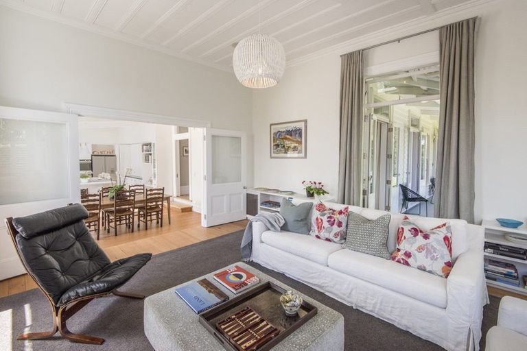 Photo of property in 126 Calliope Road, Stanley Point, Auckland, 0624