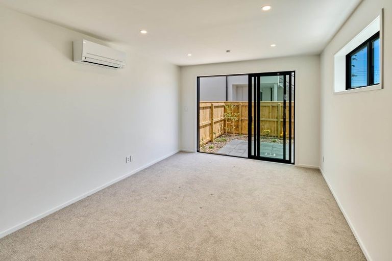 Photo of property in 17/10 Pascoe Avenue, Paremata, Porirua, 5026