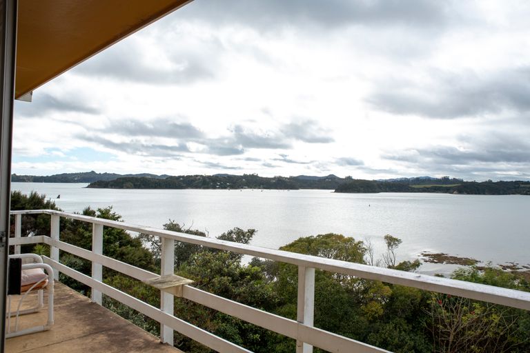 Photo of property in 5 Veronica Street, Paihia, 0200