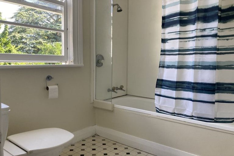 Photo of property in 32 Mein Street, Newtown, Wellington, 6021