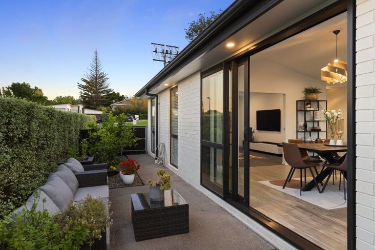 Photo of property in 1 Rongoa Maori Way, Pukekohe, 2120