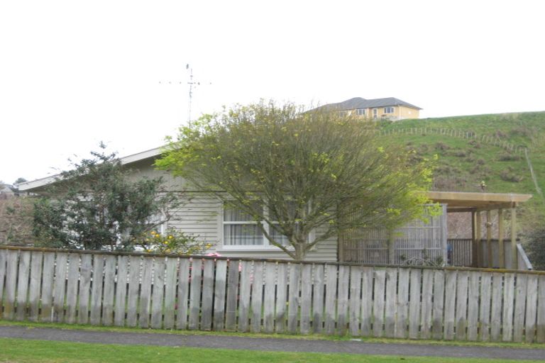 Photo of property in 44 Oranga Street, Marfell, New Plymouth, 4310