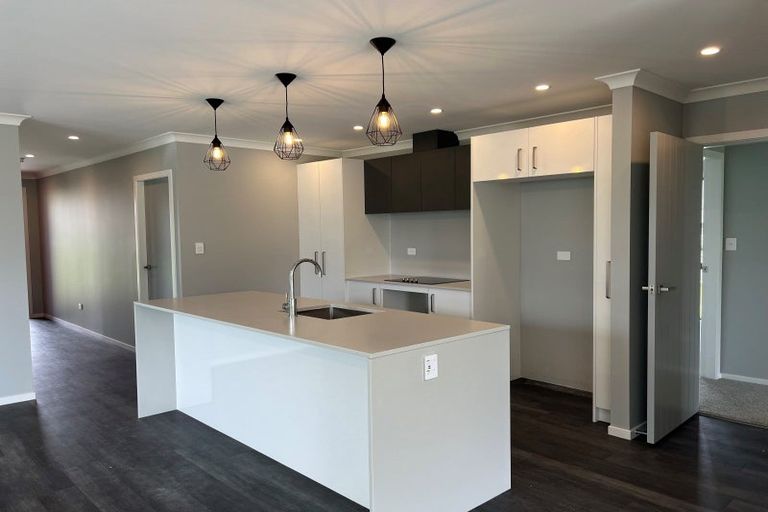 Photo of property in 10 Sanson Place, Levin, 5510