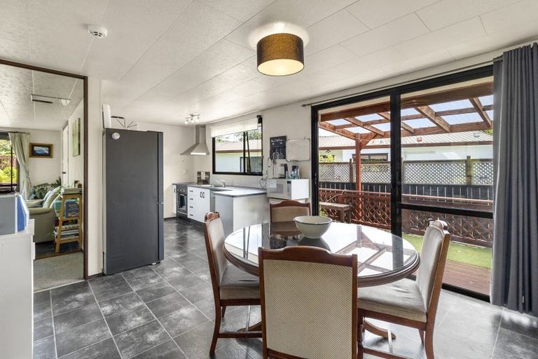 Photo of property in 32 Cemetery Road, Waiuku, 2123