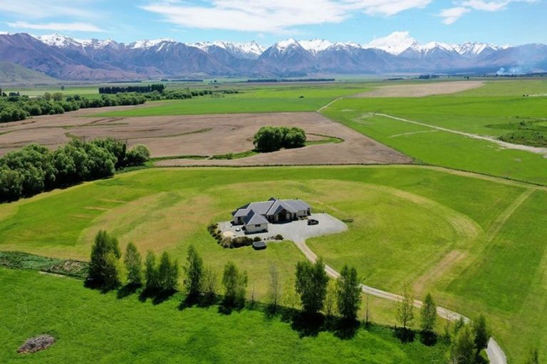 Photo of property in 187 Lyford Lane, Twizel, 7999