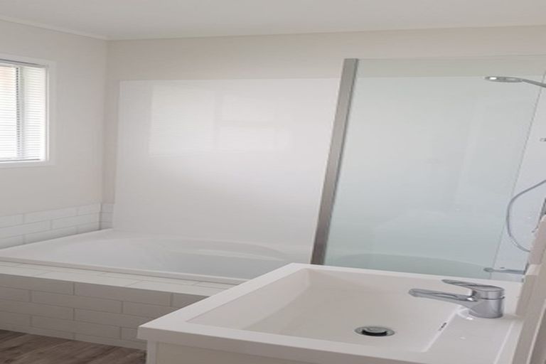 Photo of property in 20 Stanaway Street, Hillcrest, Auckland, 0627