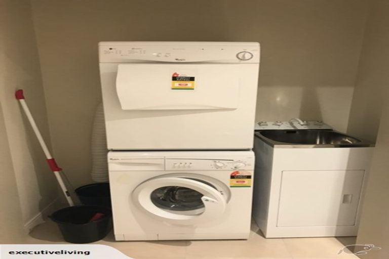 Photo of property in Quarterdeck, 14/4 Buller Street, New Plymouth, 4310