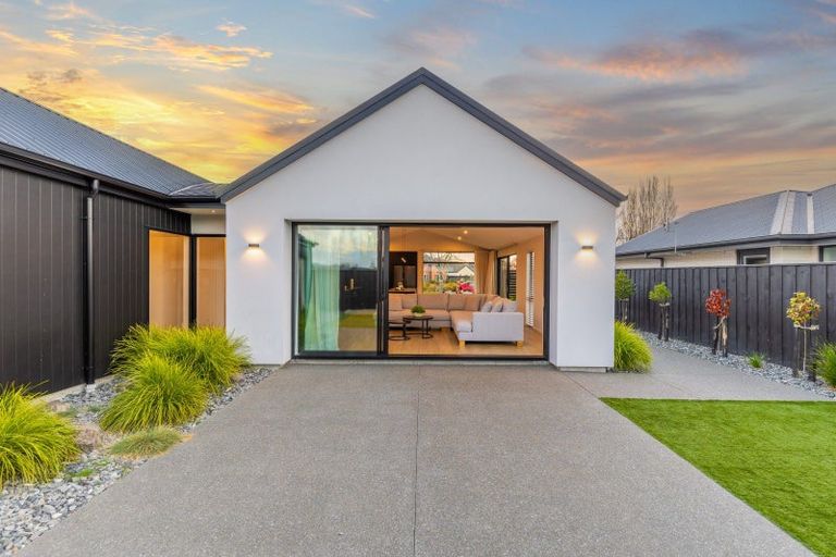 Photo of property in 116 Claridges Road, Casebrook, Christchurch, 8051