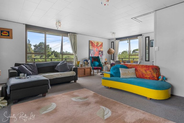 Photo of property in 185 Hurndall Street West, Maungaturoto, 0520