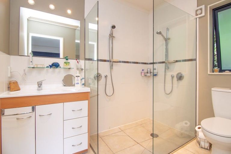 Photo of property in 28a Knowles Street, Terrace End, Palmerston North, 4410