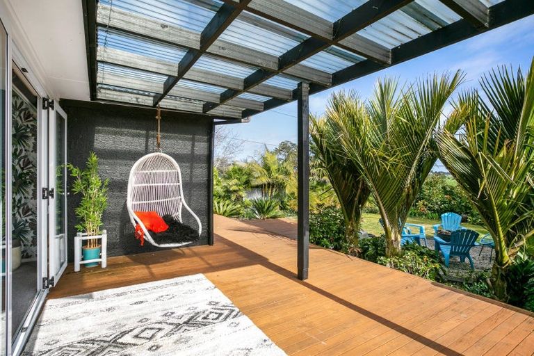 Photo of property in 1385 South Road, Kaitake, New Plymouth, 4374