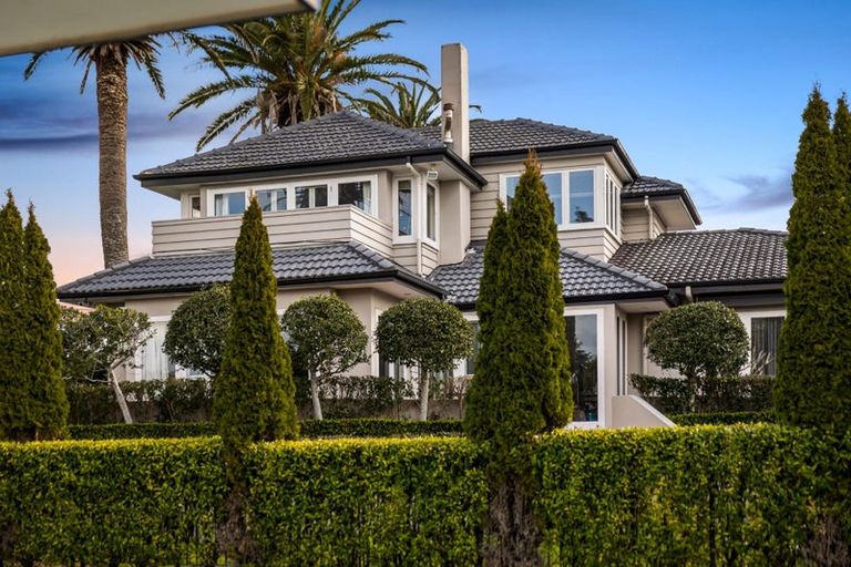 Photo of property in 184 Kohimarama Road, Kohimarama, Auckland, 1071