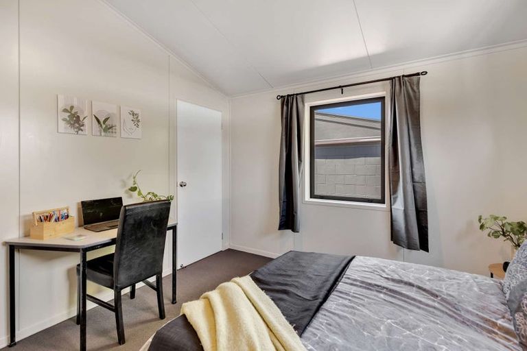 Photo of property in 3b Duff Crescent, Highbury, Palmerston North, 4412