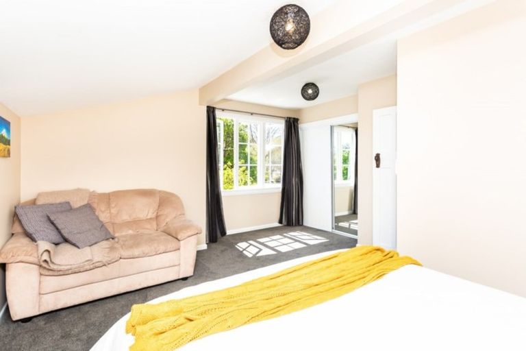 Photo of property in 32 Bowenvale Avenue, Cashmere, Christchurch, 8022