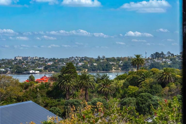Photo of property in 4 Patros Place, Bucklands Beach, Auckland, 2012