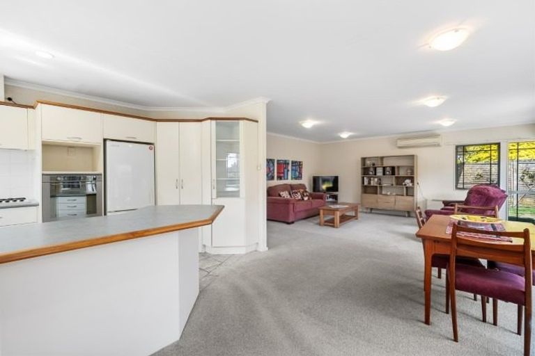 Photo of property in 2 Mornington Dell, Papamoa Beach, Papamoa, 3118